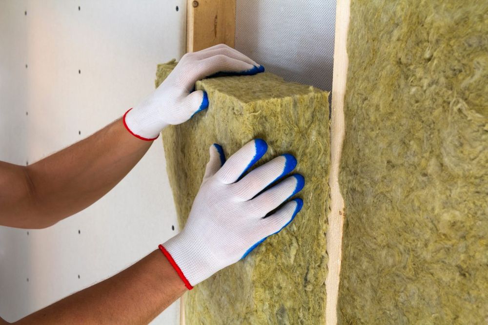 adding insulation: energy efficient alternatives to air conditioning